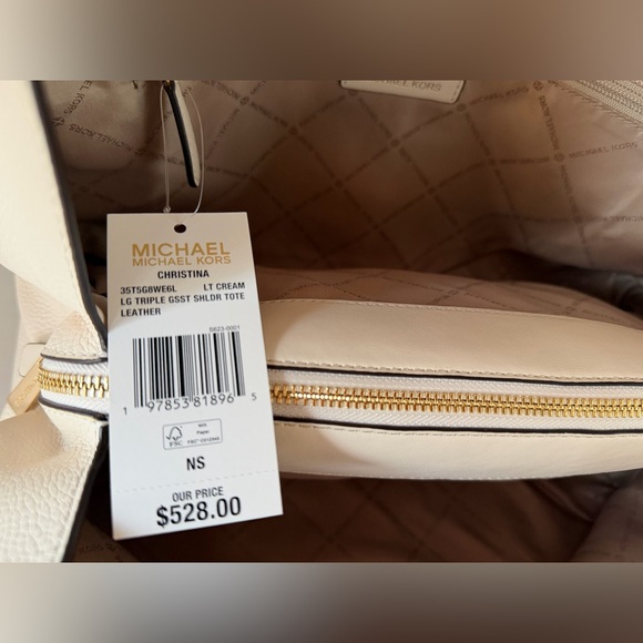 Michael Kors Christina LG Shoulder Bag Light Cream main image 4